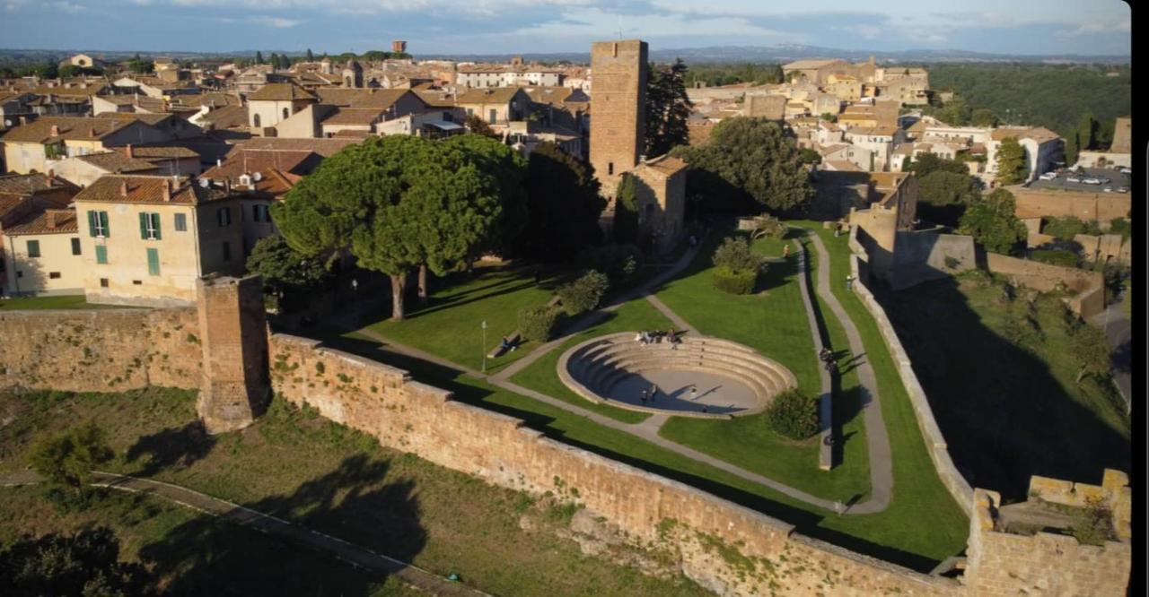 Piazza Duomo Hotel Toscânia Exterior foto